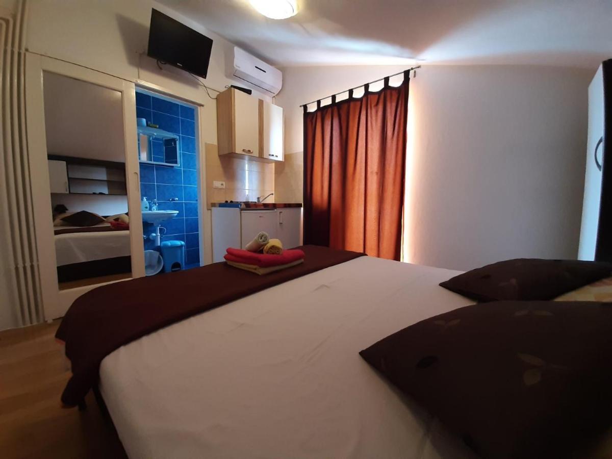 Apartments & Rooms Milena Vodice Zewnętrze zdjęcie