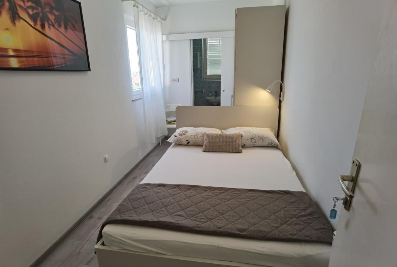 Apartments & Rooms Milena Vodice Zewnętrze zdjęcie