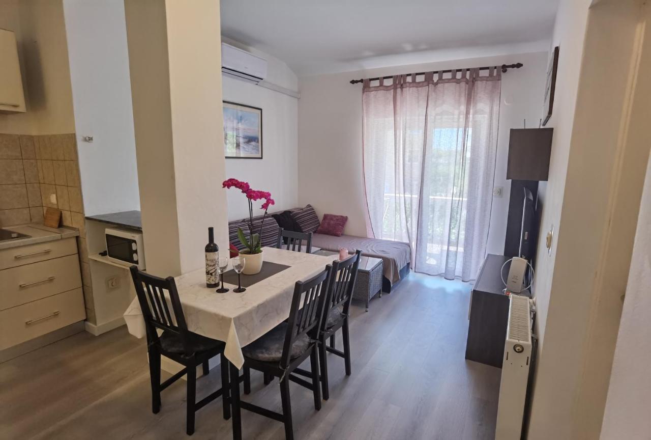 Apartments & Rooms Milena Vodice Zewnętrze zdjęcie