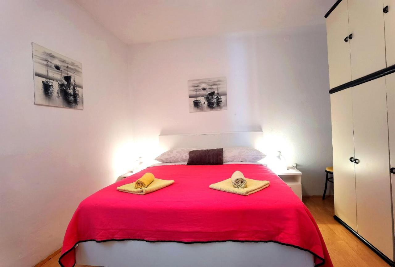 Apartments & Rooms Milena Vodice Zewnętrze zdjęcie